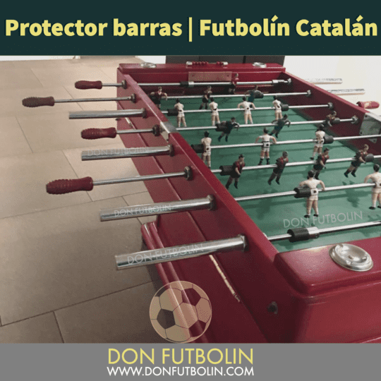 Futbolín con protector de barras